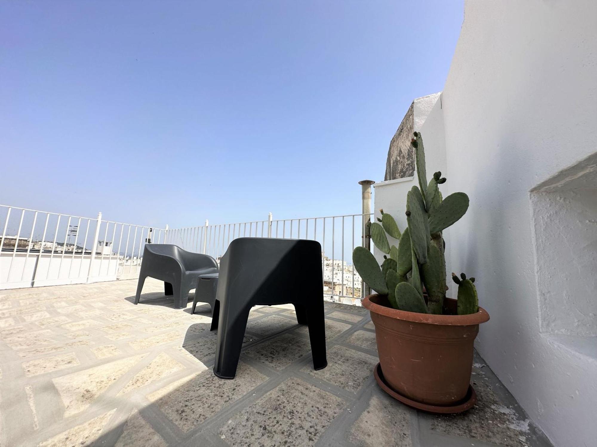 La Stanza Sul Tetto - Panorama&Relax - Ostuni Centro Villa Luaran gambar